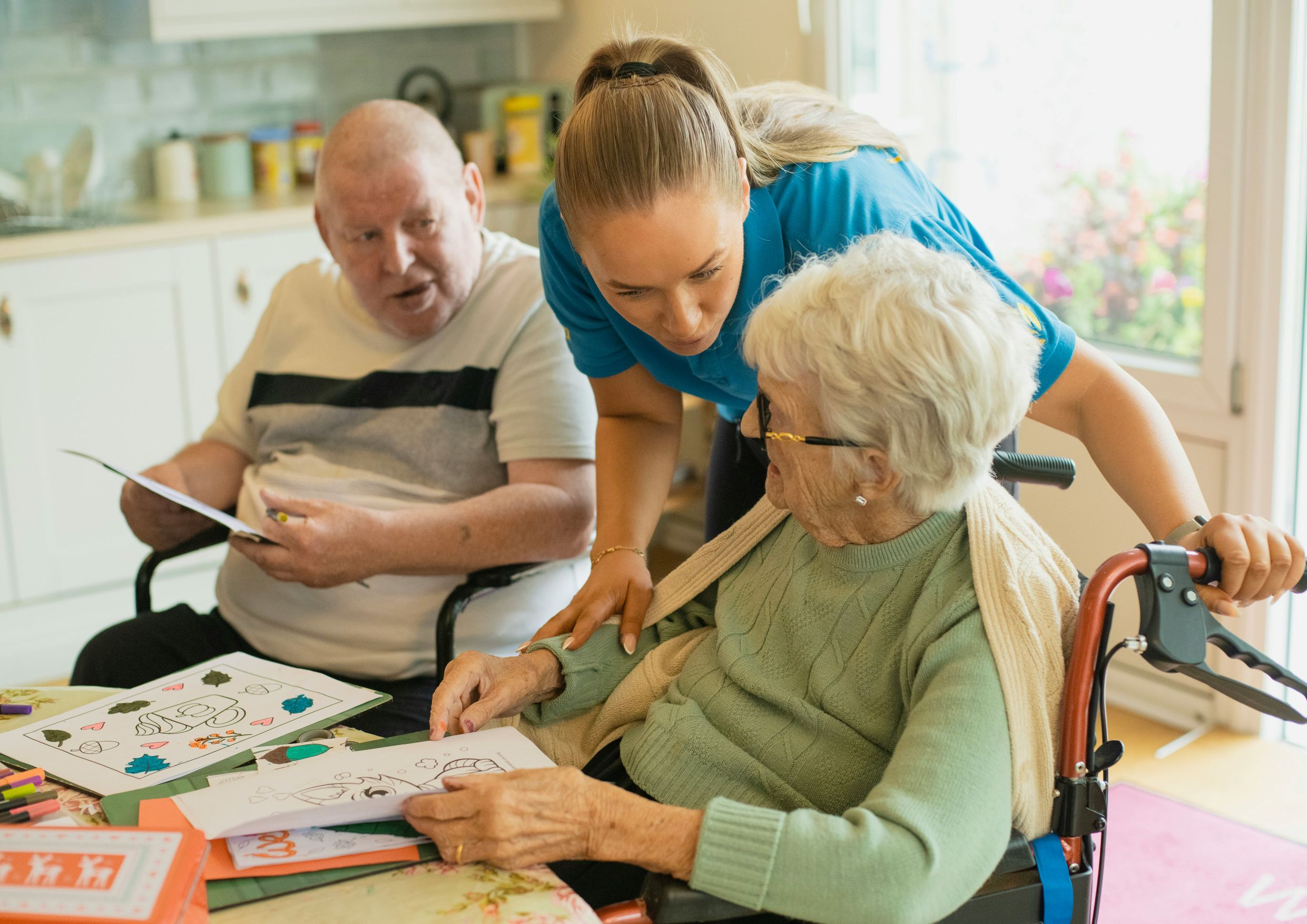 Residents at Autumn Hill Manor