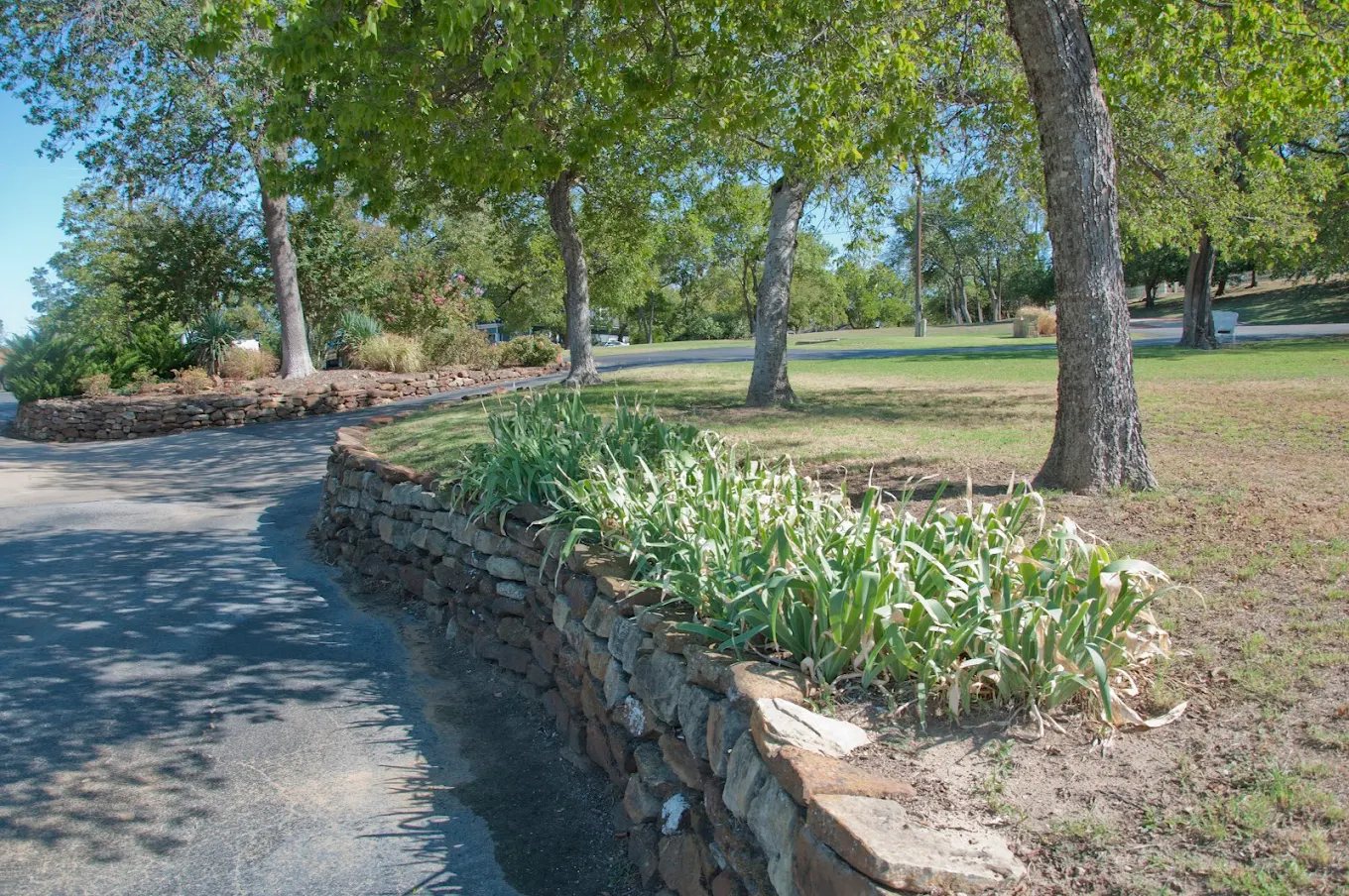 Hudson Oaks senior living