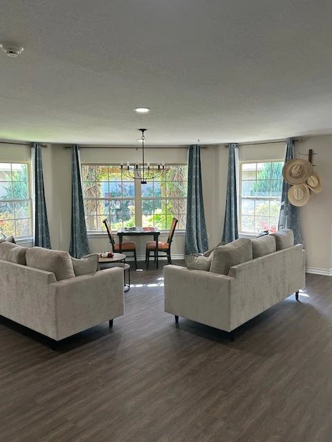 Private & Semi-Private Suites at Autumn Hill Manor